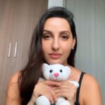 Nora Fatehi Instagram - Its a shitty time.. yeh i know.. with the amount of fear, uncertainty, anxiety and sadness, our mental is taking one heck of a beating! Well.. it’s important to take care of our mental health, especially if your isolating alone, here are some tips to help u get through it❤️ And Im gna try to keep entertaining you guys on my insta as much as i can! Lets stay strong and positive❤️god bless #SocialForGood #FilmfareOnReels @filmfare @rahulgangs_