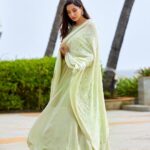 Nora Fatehi Instagram - Time is of the essence I tried to teach you But I might need some lessons.. 🧚🏻🧚🏻 @anjulbhandari @roopavohrafinejewellery @manekaharisinghani @reshmaamerchant @hot.hair.balloon 📷 @anups_