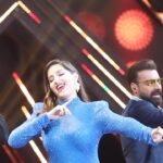 Nora Fatehi Instagram - This weekend @colorstv at 9pm Catch us on Dance Dewane 3 again ❤️❤️ This week we celebrate our hero @sonu_sood 🙏🏽 @dharmesh0011 @thetusharkalia Wearing @naeemkhannyc Styled by @manekaharisinghani Makeup @reshmaamerchant