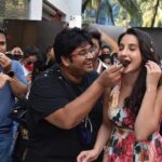 Nora Fatehi Instagram - What an AMAZING SURPRISE flash mob THANK u guys for planning this😍 🤩Today history is made as im officially the first African arab female artist to hit 1 billion on youtube #dilbar ! And I couldn’t do it without ur unconditional love and support! Im forever forever GRATEFUL and GREATLY HUMBLED.. more to come🥲😍 🇮🇳 🇲🇦 🎉❤️🙏🏽🧿