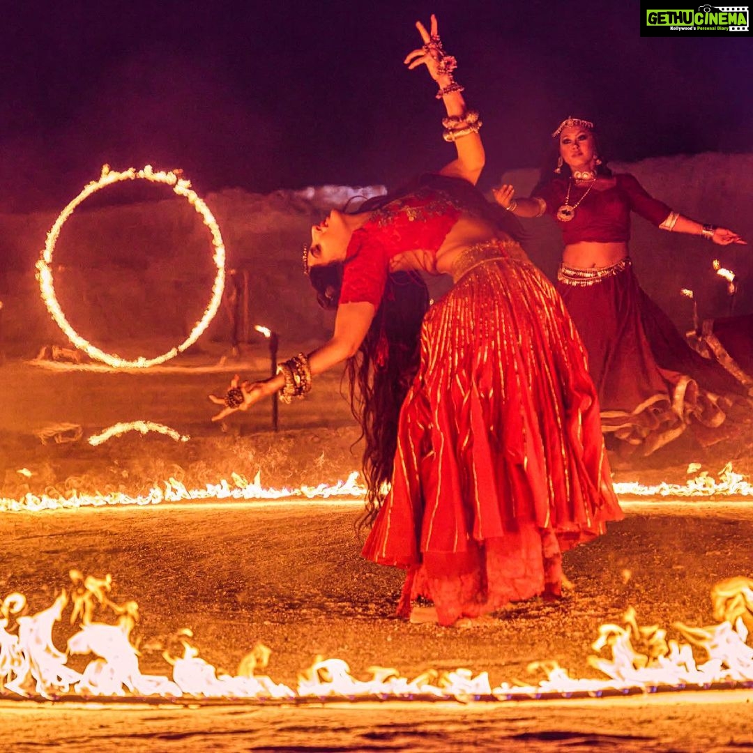 Nora Fatehi Instagram - A passionate woman is worth the chaos.. right into ur soul ... 🔥