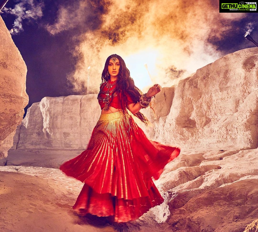 Nora Fatehi Instagram - Fierce 🔥 @tejasnerurkarr @manekaharisinghani @aikeyah × @abhilasha_pret_jewelry × @creyons_ × @kainaat_jewels @amama_loves