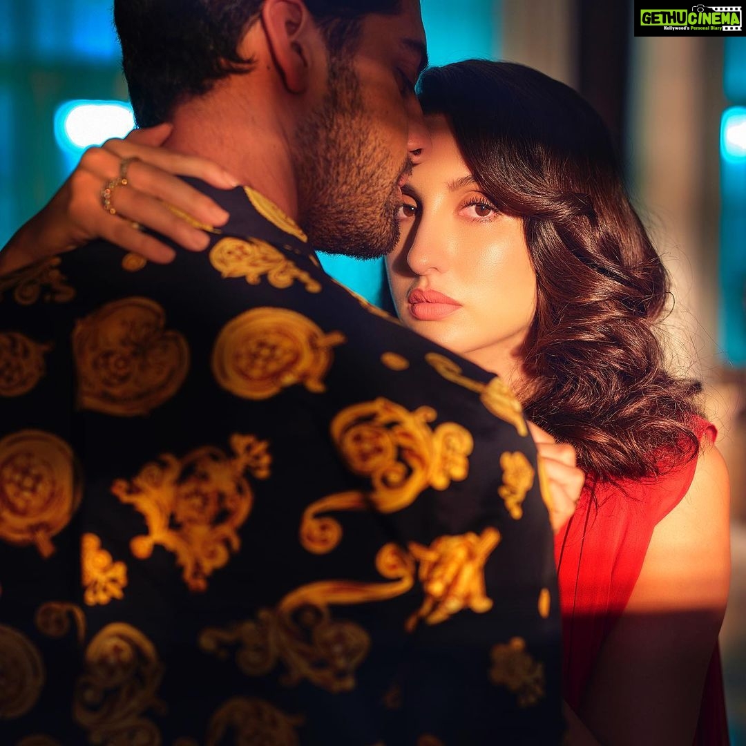 Nora Fatehi Instagram - Jis Din Aadat banenge.. Usi din hi Chhor Denge... 🔥