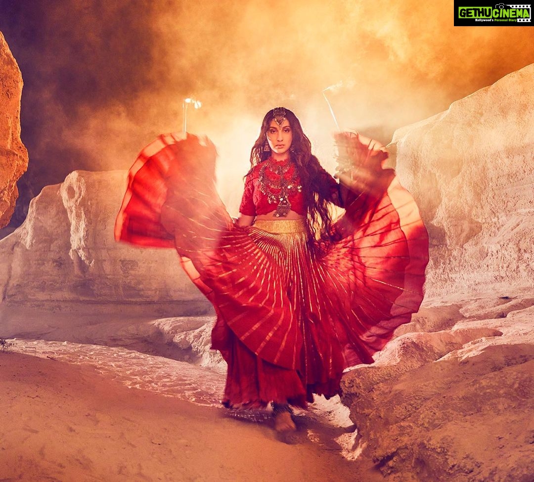 Nora Fatehi Instagram - Fierce 🔥 @tejasnerurkarr @manekaharisinghani @aikeyah × @abhilasha_pret_jewelry × @creyons_ × @kainaat_jewels @amama_loves