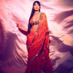 Nora Fatehi Instagram - Retro vibe 🧡 @manishmalhotra05 @aasthasharma @marcepedrozo @reshmaamerchant @tejasnerurkarr