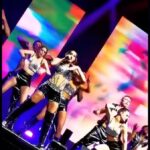 Nora Fatehi Instagram - Heres a small preview of my EPIC show in Olympia Paris! It was a FULL HOUSE! The crowd was outstanding and my dancers and entire team KILLED it! Ill be posting more from the show stay tuned! More to come 🙌🏽🤩 #pepeta @rajitdev Paris, France