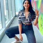 Nyla Usha Instagram - It's Yoga day... This year, I have upgraded to a (not so perfect ) Chakrasana from the tree pose. > >swipe>> Thanks to the bird I flock with😃