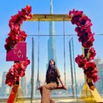 Nyla Usha Instagram - Adding some fancy to our Thursday... Eat Laugh Pose repeat kinda day... @adhipa, @aneeseats and the Burj Khalifa CÉ LA VI Dubai