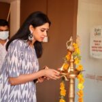 Nyla Usha Instagram - Priyan Ottathilaanu 🏃🏻 🌼Pooja Ceremony🌼 Thanks for all your wishes♥️ Outfit @ikatindia 📸 @toms_g_ottaplavan