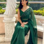 Nyla Usha Instagram - 💚 Drapes by @labelmdesigners