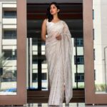 Nyla Usha Instagram - Open the doors and welcome all positivity home. Happy Vijayadashami . Beautiful saree by @shavetaandanuj