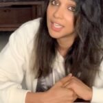 Nyla Usha Instagram - I have teamed up with Arm & Hammer Baking Soda to show you how we can use A&H fruits & vegetable wash. There are plenty of natural cleaning hacks using baking soda. Like... . .Clean the Kitchen Sink and Remove Food/Grease Build-Up .Deodorize and Freshen Carpets and Rugs .Clean the Bathroom Tub and Sink .Clean the Bottom of the Oven . So many many of them... . Comment below tell me how you use Baking Soda at home? . Also Check out @armandhammerarabia to explore 100 unbelievable uses of Baking Soda. #bakingsodahomehacks #bakingsoda #fruitandvegwash #fruitandvegetablewash #bakingsodacleans
