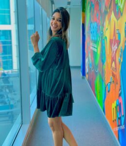 Nyla Usha Instagram - Life is better when you are laughing.
.
.
#justahappypic #sameplaceallthetime  #happyme #lifeisgood