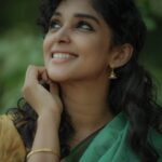 Nyla Usha Instagram - Ente Mariye ♥️ PorinjuMariyamJose running successfully in the theatres... Thankyou for all the love 🤗 PC: @sinat_savier