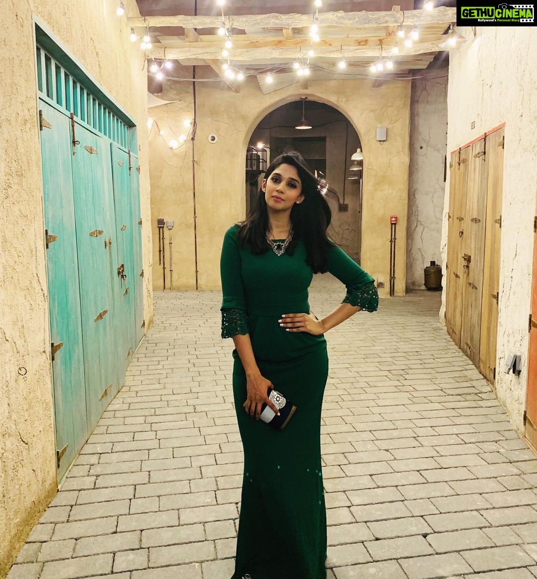 Nyla Usha Instagram - A modern facade on one of the city’s most historic and traditional area, offering dining, retail, leisure and tourism attractions, plus a whole lot more... visit #alseef dubai Made to look like they have been there since the 60s,with narrow corridors, market stall traders and buildings that have been created with an “already old” finish, AlSeef is an experience you wouldn't want to miss Embracing #ramadanindubai with an authentic ifthar @alseefheritagehotel @dubaifoodfestival #alseefheritagehotel Alseef Dubai