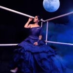 Nyla Usha Instagram – Blue thou art; intensely blue💙
 @poornima_i ♥️this outfit looks like a dream 
Costume👗@poornimaindrajith … #feelinglikeaprincess
Photography📷 @adnan.a.abbas …. you rock!