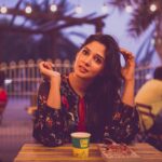 Nyla Usha Instagram - Sitting by the historic clock tower and enjoying a hot served chai, watching people returning home after a busy day, patiently moving cars with no honks to trouble you... Glam or calm, Dubai has a space for every choice. Shot @chaipediacafe Evenings like this♥️