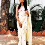 Nyla Usha Instagram - Keep your head and heart in the right direction! In what I like to carry the most♥️