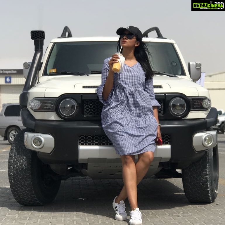 Nyla Usha Instagram - Sun Sand and Swag Right before a desert drive with my fav people... clicked by @sani__yas #hitthedunes #backtostudiosunday #happyweekeveryone Love and Light!