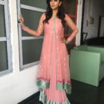 Nyla Usha Instagram - @rahul_rajasekharann and me On the sets of Onnum Onnum Moonnu... DiwanjimoolaGrandPrix promotions My lovely costume by @rehanabasheerofficial Swipe👉🏻 for more pics