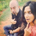 Nyla Usha Instagram - Pwosing with @anilrkmenon.... shoot progressing... #diwanjimoolagrandprix #shootmode