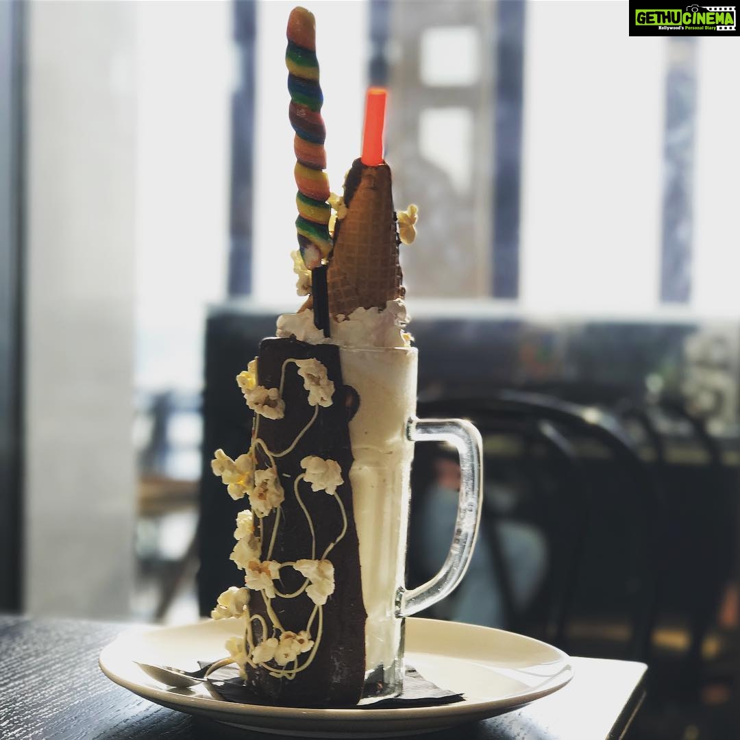 Nyla Usha Instagram - Dulcedeleche .... @sugarfactoryuae #sugarfactory #sugarrushtime