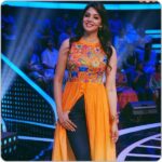 Nyla Usha Instagram - Tonight at #minutetowinit Costume :Paislee boutique Mua : Juli