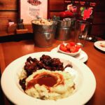 Nyla Usha Instagram - #cheatdayagain #texasroadhouse #steakbites
