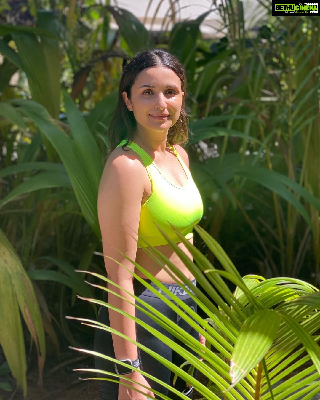 Parineeti Chopra - 659.8K Likes - Most Liked Instagram Photos