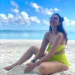 Parineeti Chopra Instagram – biggini shoot 

#IYKYN 

@fairmont.maldives @makeplansholidays  #FairmontMaldives #FairmontMoments #MakePlansHolidays Fairmont Maldives – Sirru Fen Fushi