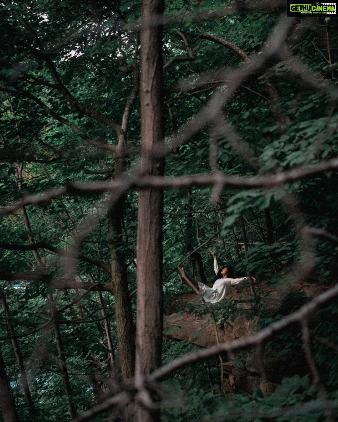 Parvathy Instagram - Verse Jumping - Dancer in the woods