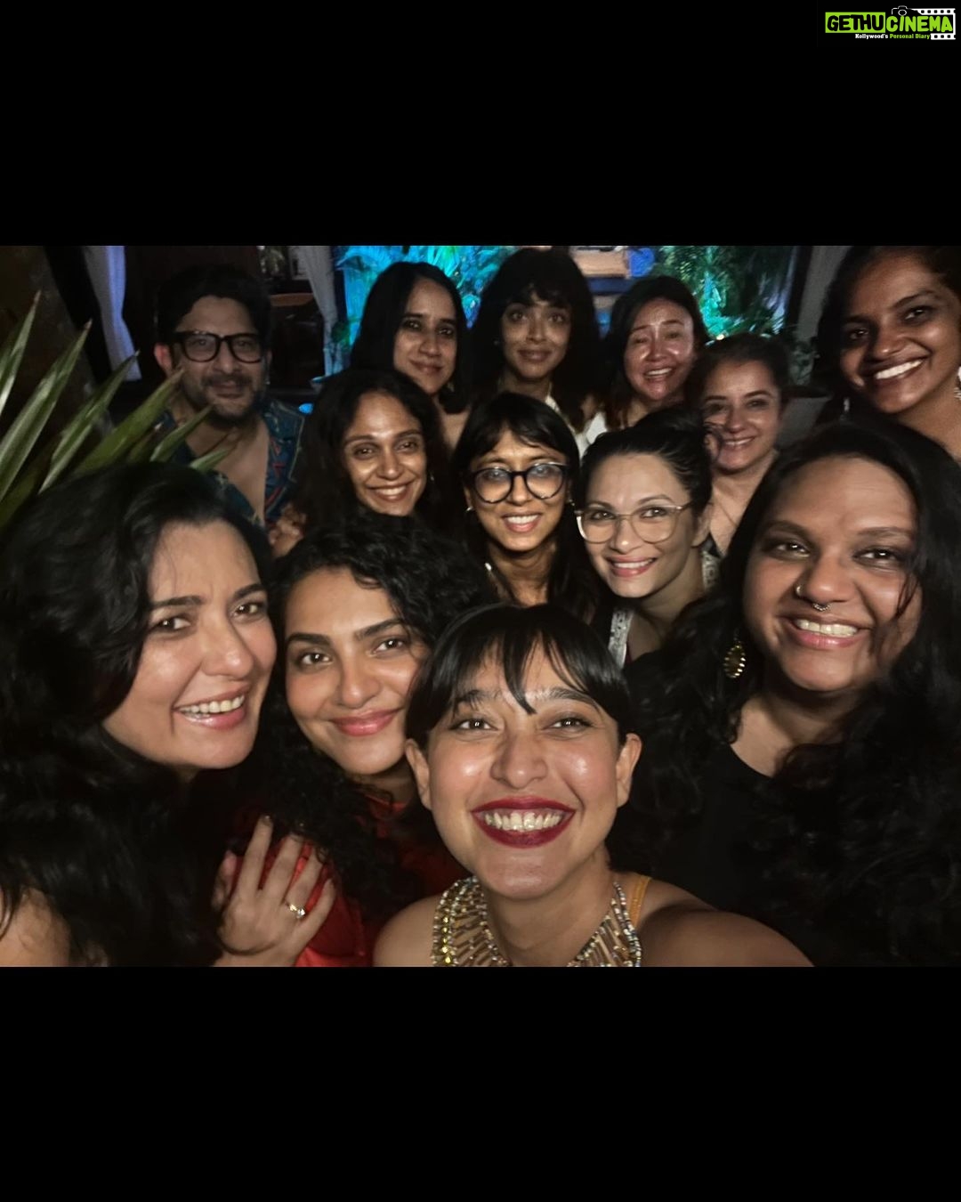 Parvathy Instagram - My darling friend Shmi, there is magic in the way you bring together the best people. It’s rooted in the purest intentions of championing one another and so, @smritikiran I’m not surprised why the weekend was such a baller time. @priathakur you’ve gone above and beyond taking such good care of us. Thank you so much for having us I’m so excited to be back to @larisaresort especially the new space coming up in #Goa. To the incredible women I had the opportunity to spend such quality time with, you inspire me so much. Thank you for sharing and caring with such warmth! Missed you terribly @athirasujatha ❤️