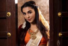 Parvatii Nair Instagram - Happy onam 🌺🌸🌼🌾🪷🌻🌹❤️ Photography @raghul_raghupathy Make up @kaviyaartistry_off Chennai, India