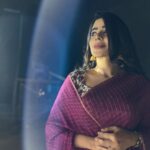 Pavithra Lakshmi Instagram - Watch me on @vijaytelevision at 8pm❤️😍🥰🫶🏻 Wearing @aatwos saree