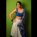 Payal Rajput Instagram - Hey .... 💙 . . Styled by @impriyankasahajananda Outfit @labelvishwa Jewels @kushalsfashionjewellery