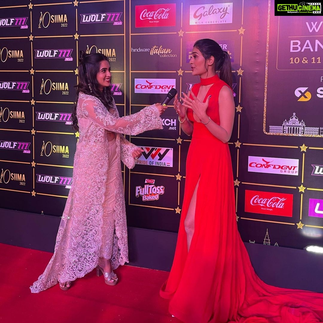 Payal Rajput Instagram - From my first foot in the door when I entered the industry, to SIIMA 2022 (@siimawards )I’ve come a long way. Can’t be happier🤗 Wearing beautiful designed by one and only my @suma.rana23 ♥️ 👈🏻 Dress courtesy @mithra.couture Jewels @fashioncurvee Styling asst @hemamanohar1 @mohana_krishna16