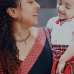 Pearle Maaney Instagram - Mazha Mazha, koda koda ❤️🥰 . Full Video Out on YouTube ❤️