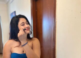 Poonam Bajwa Instagram - 🌛🌜