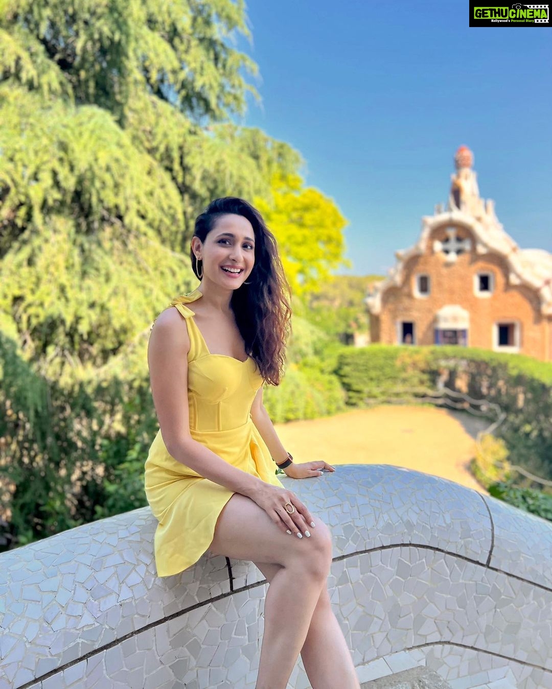 Pragya Jaiswal Instagram - When life gives you lemons 🍋