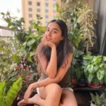 Prajakta Koli Instagram - Let’s say we’re one day closer to the end of this nightmare. How’s that for hope?🌻