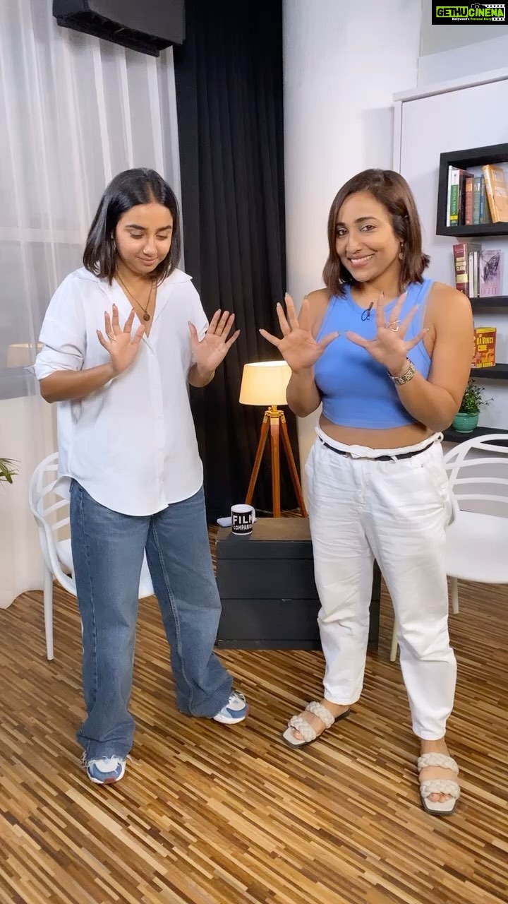 Prajakta Koli Instagram - It’s @mostlysane doing the 90s with me!! Interview dropping soon @filmcompanion One Digital Entertainment