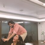 Prajakta Koli Instagram - Iss video ka koi matlab nahi. Befaltu mein matlab dhoondne ki koshish naa karein. Also, @ankushbahuguna , I appreciate 👏🏼