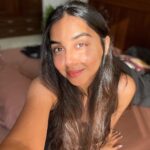 Prajakta Koli Instagram - Are your eyebrows uneven too?