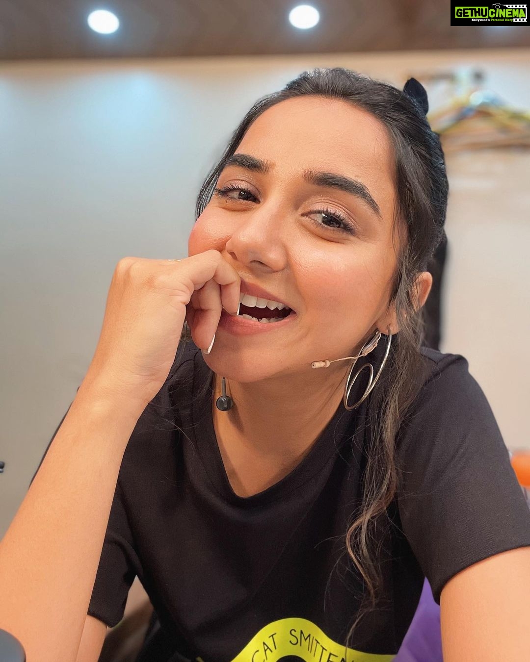 Actress Prajakta Koli HD Photos and Wallpapers June 2021 - Gethu Cinema Actress Prajakta Koli HD Photos and Wallpapers June 2021 - Gethu Cinema