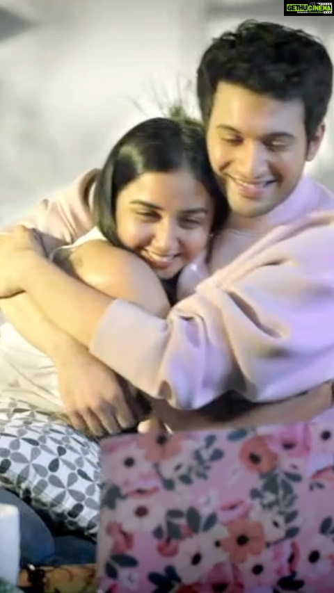 Prajakta Koli Instagram - @rohitsaraf10 thought I splashed coffee 7 times because “I couldn’t get it right the first 6 times”! Hahaha! So innocent! 😈 Mismatched releases on @netflix_in on the 20th of November and I CAN’T KEEP CALM!