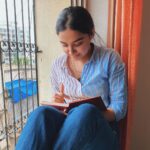 Prajakta Koli Instagram - 🌧📖🖊💭