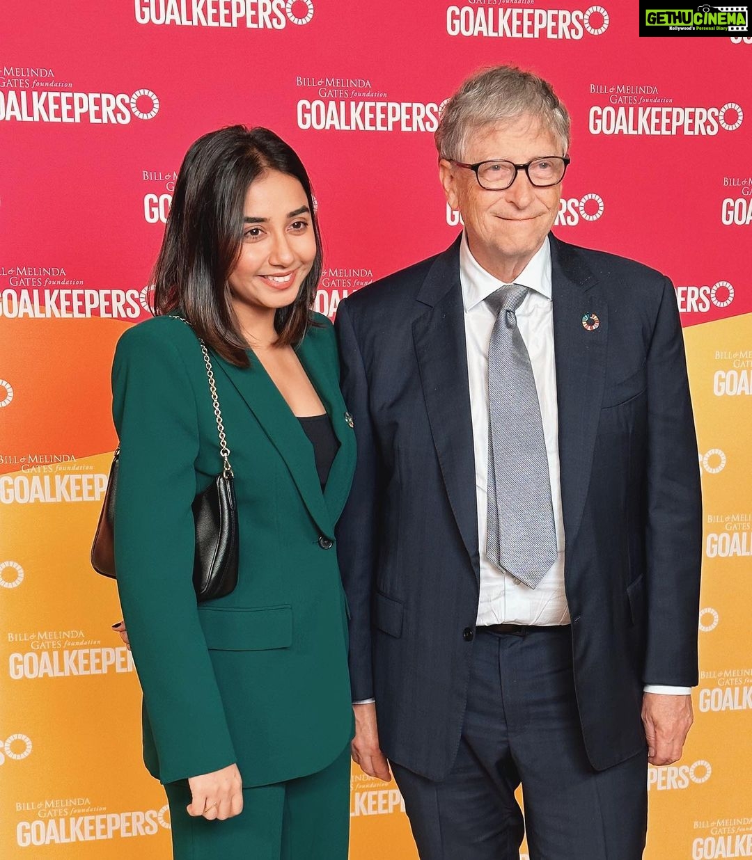 Prajakta Koli Instagram - So happy to be here at @bmgfindia Goalkeepers 2022!💛 New York City, N.Y.