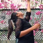 Prajakta Koli Instagram – Gaaditlya Bappa saathi 🌸#Flavhars
