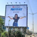 Prajakta Koli Instagram - So I just found out that Mumbai has woken up to hoardings of #PrettyFit in parts of the city! OMG WHATTT! Tea with @michelleobama in the morning and hoardings in the evening! WHAT THE EVEN EFFFF! Had to celebrate with Waffles! #ThankYou for giving me this life!! ALSO, please share better pictures with me if you see them too!!! My sources don’t clean their camera lense! 🤷🏼‍♀️