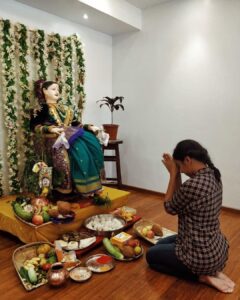 Prajakta Koli Instagram - Gaura Bai aayli. ♥️